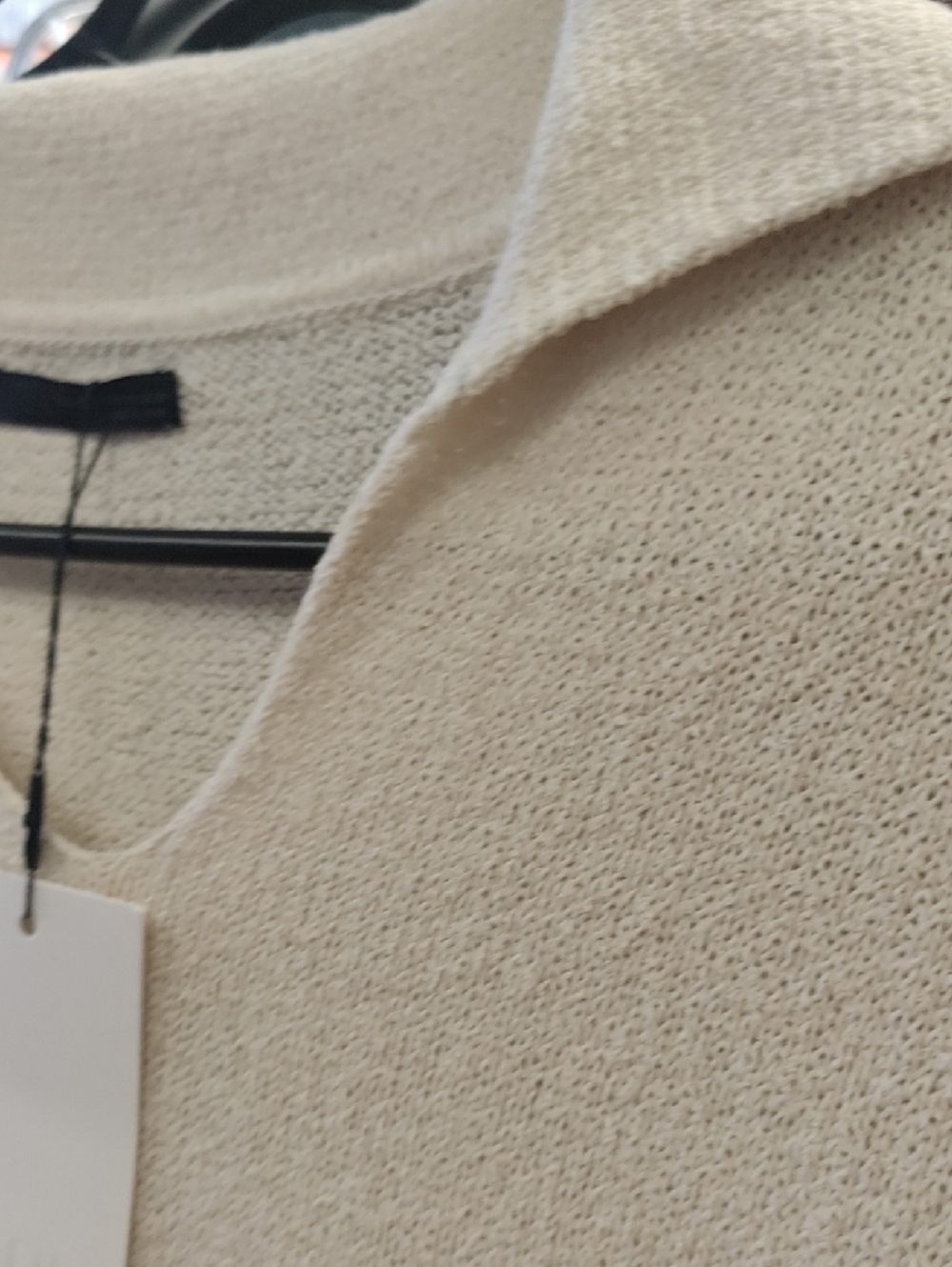 Zara Men's Cream V-Neck Collar Sweater - Picture 5 of 7